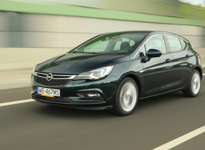 Co warto mieć na pokładzie Opla Astry?