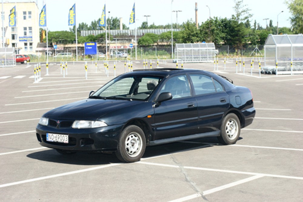 Mitsubishi Carisma - Japończyk tylko z nazwy
