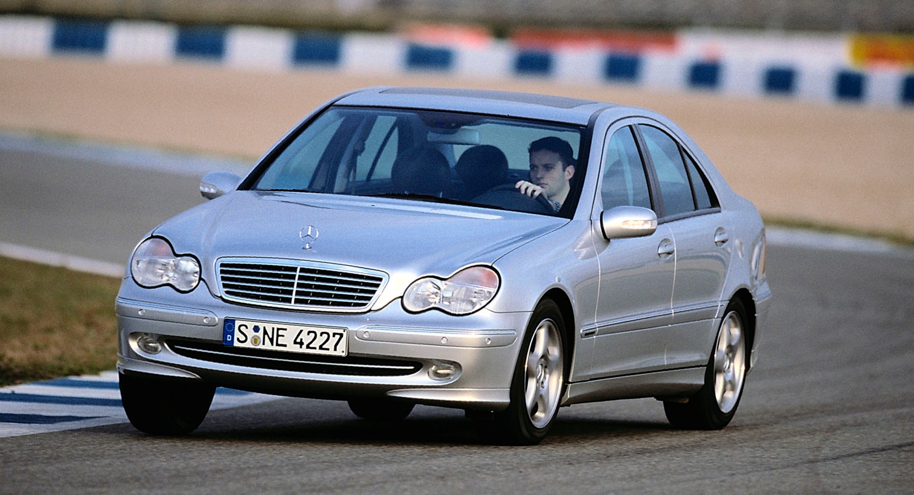 Mercedes C 320, lata produkcji 2000-05