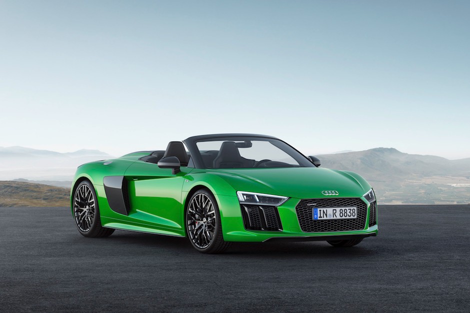Audi R8 Spyder  V10 plus
