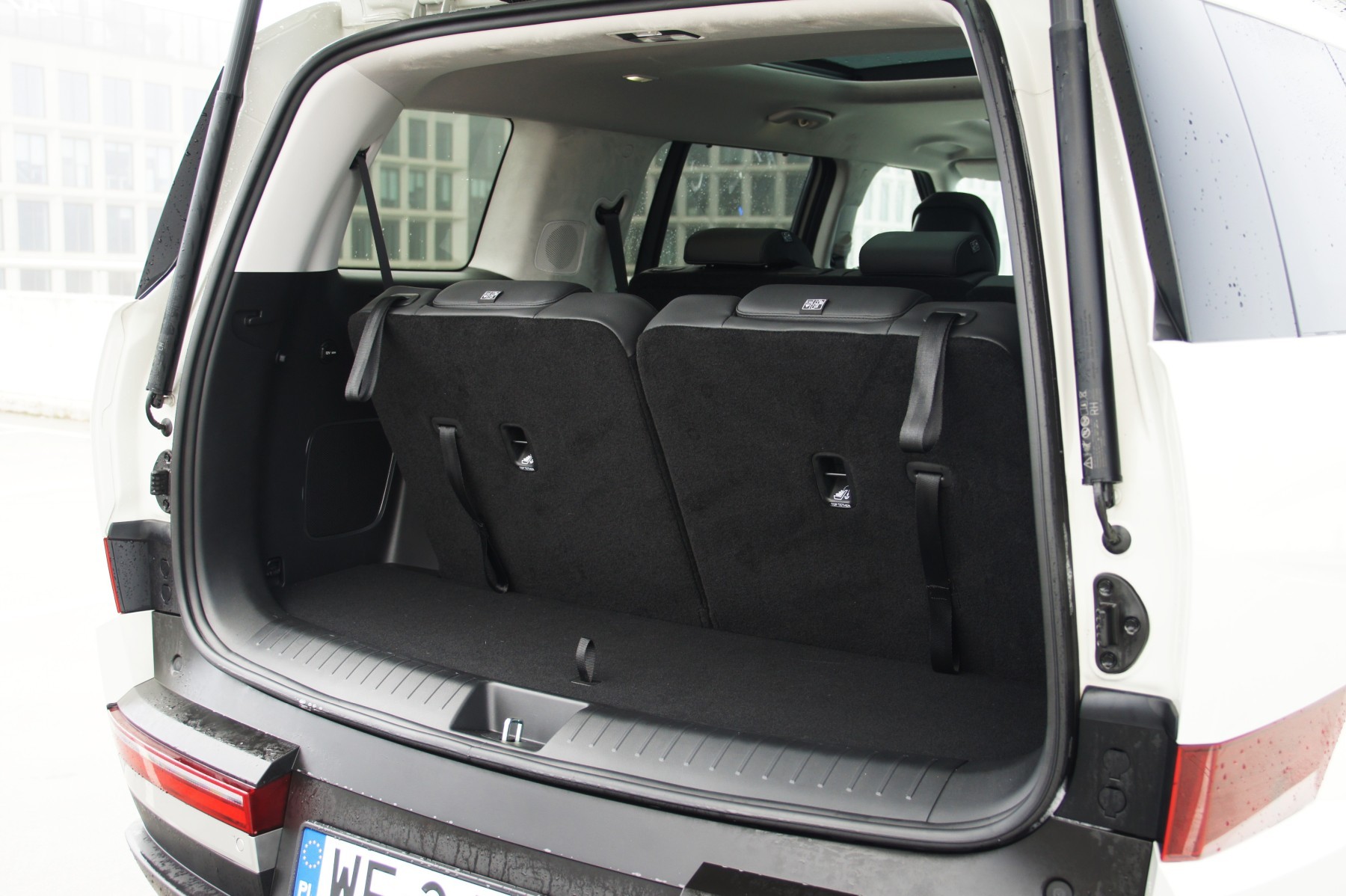 Hyundai Santa Fe Hybrid