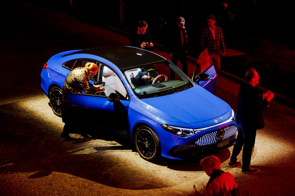 2025 Mercedes-Benz CLA