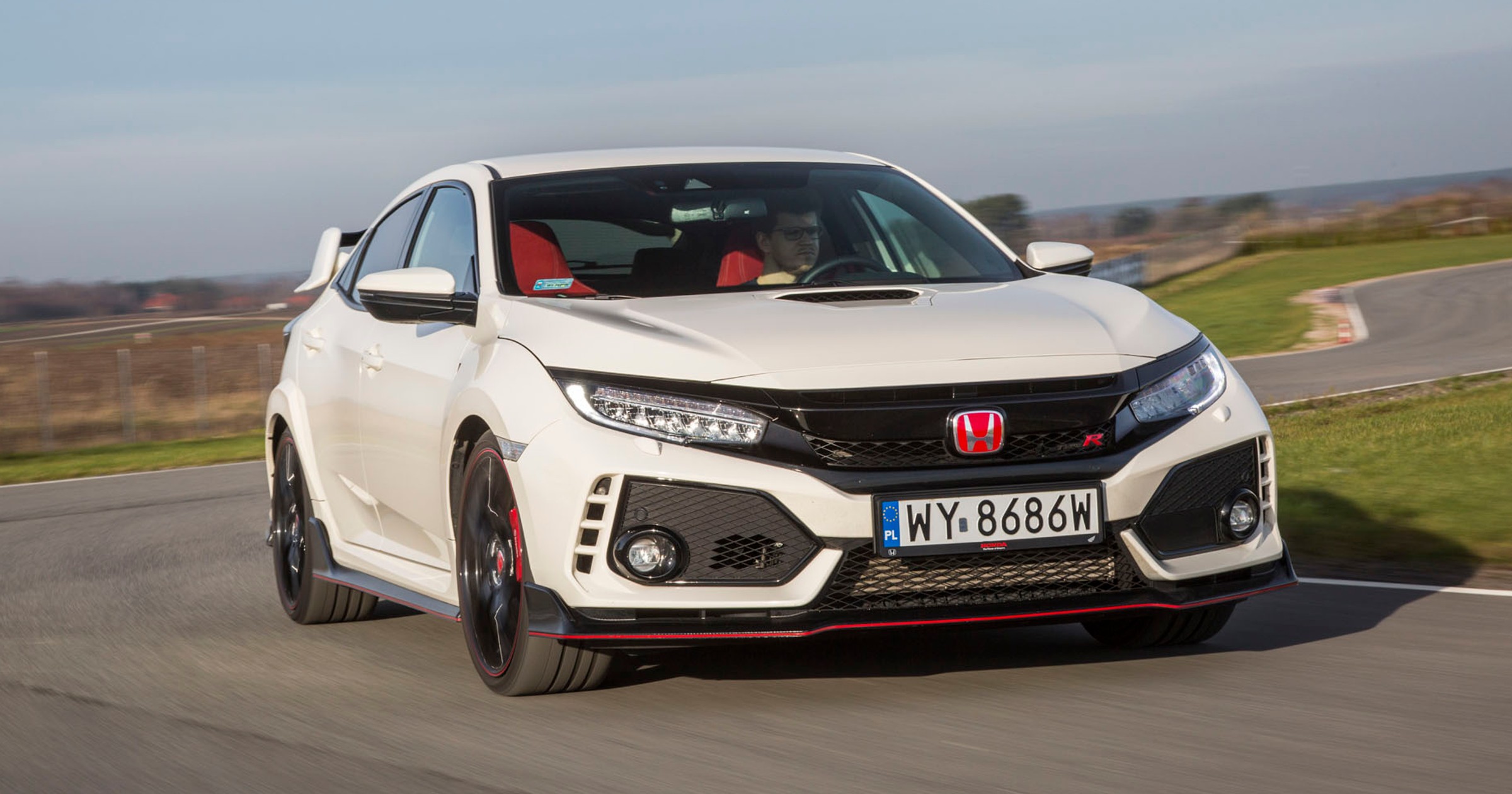 Honda Civic Type R - jest tak szybka, jak wygląda