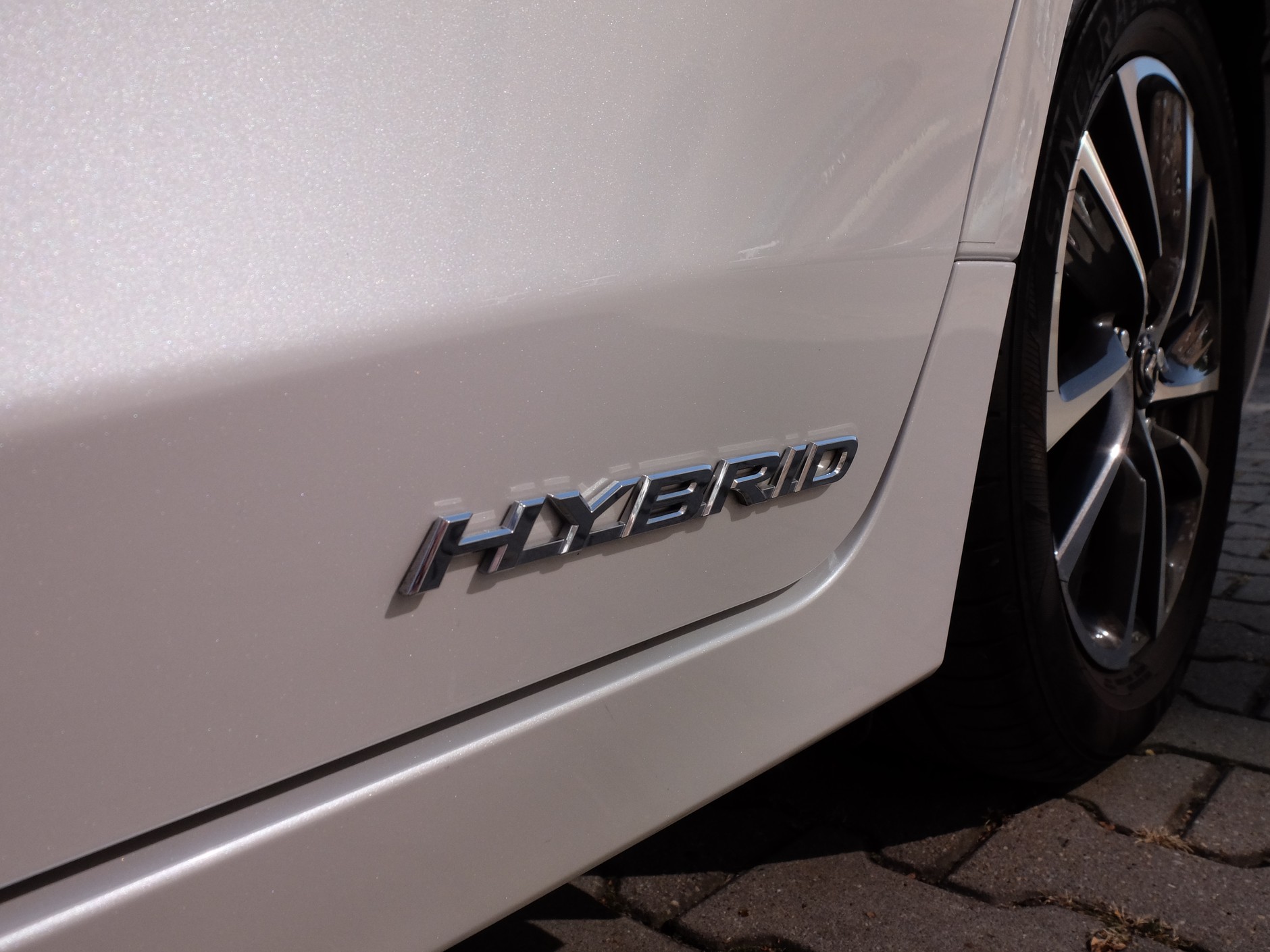 Lexus CT 200 h – coraz starrszy, i coraz tańszy