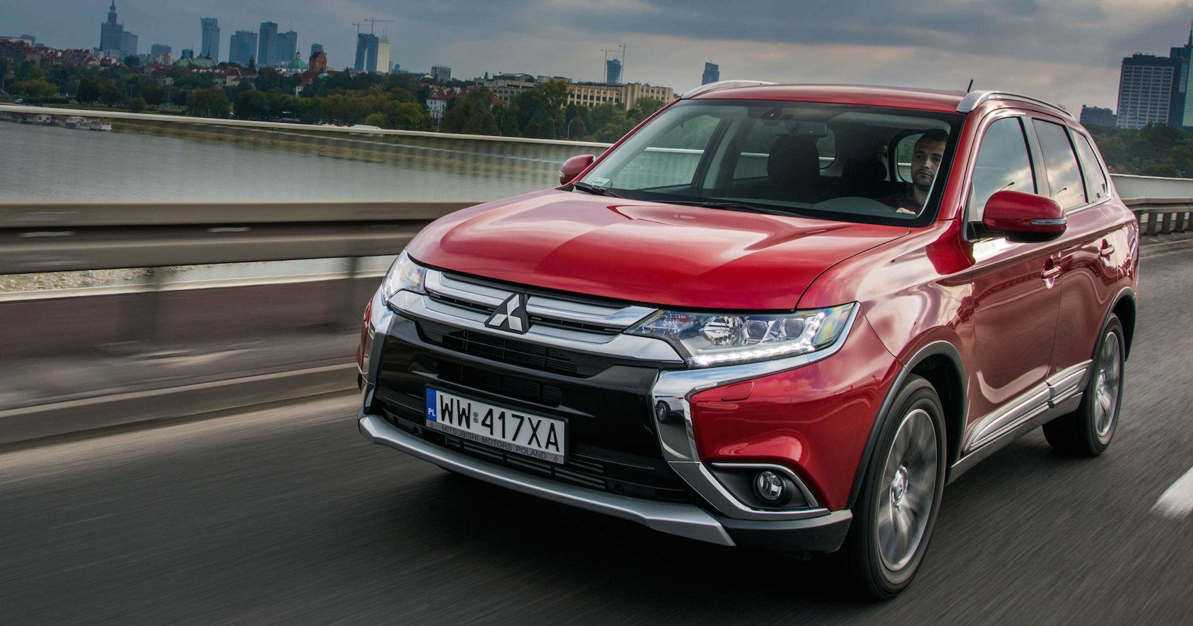 Mitsubishi Outlander FL 2.0 CVT 4WD Intense Plus