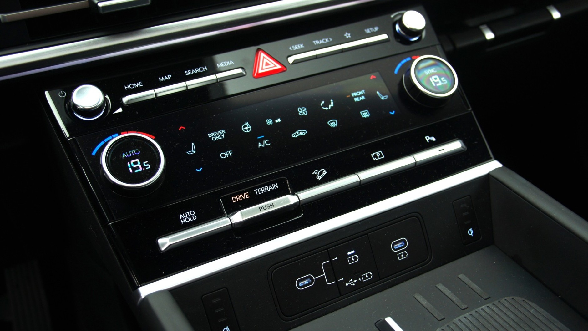 Hyundai Santa Fe Hybrid