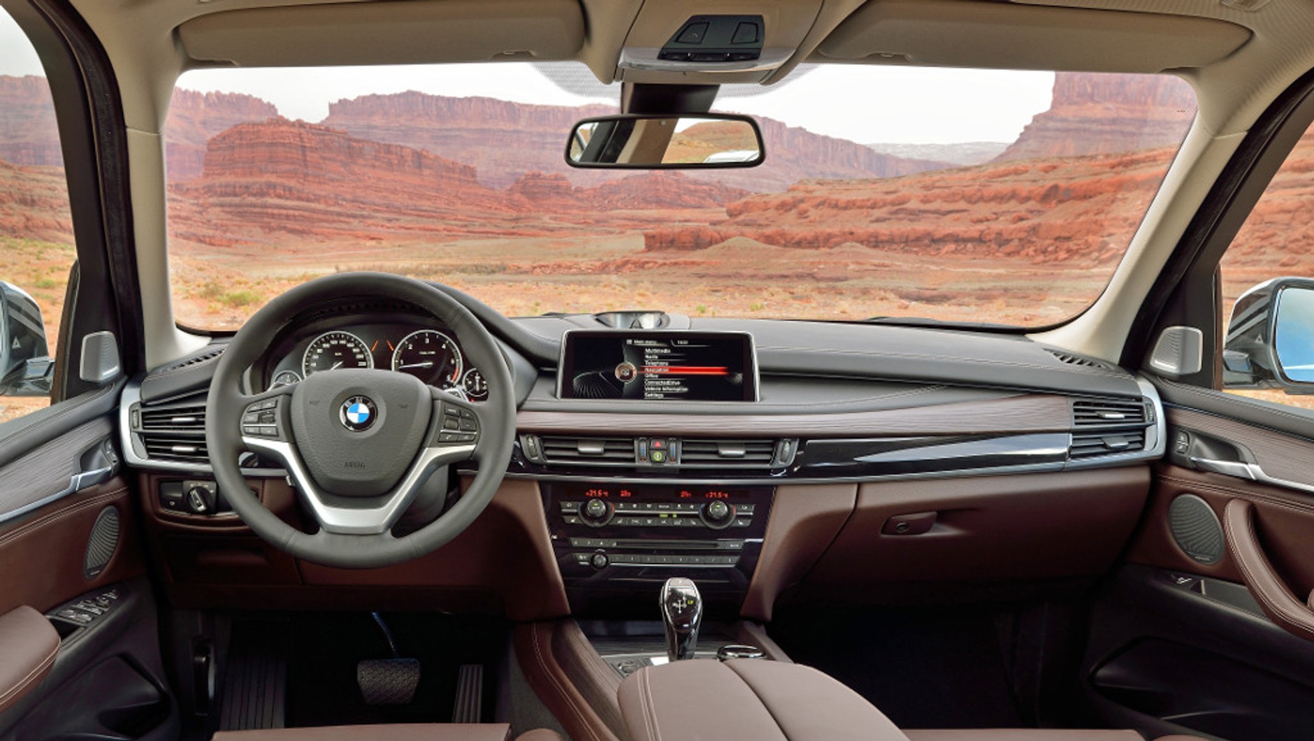 Nowe BMW X5: niemiecka perfekcja
