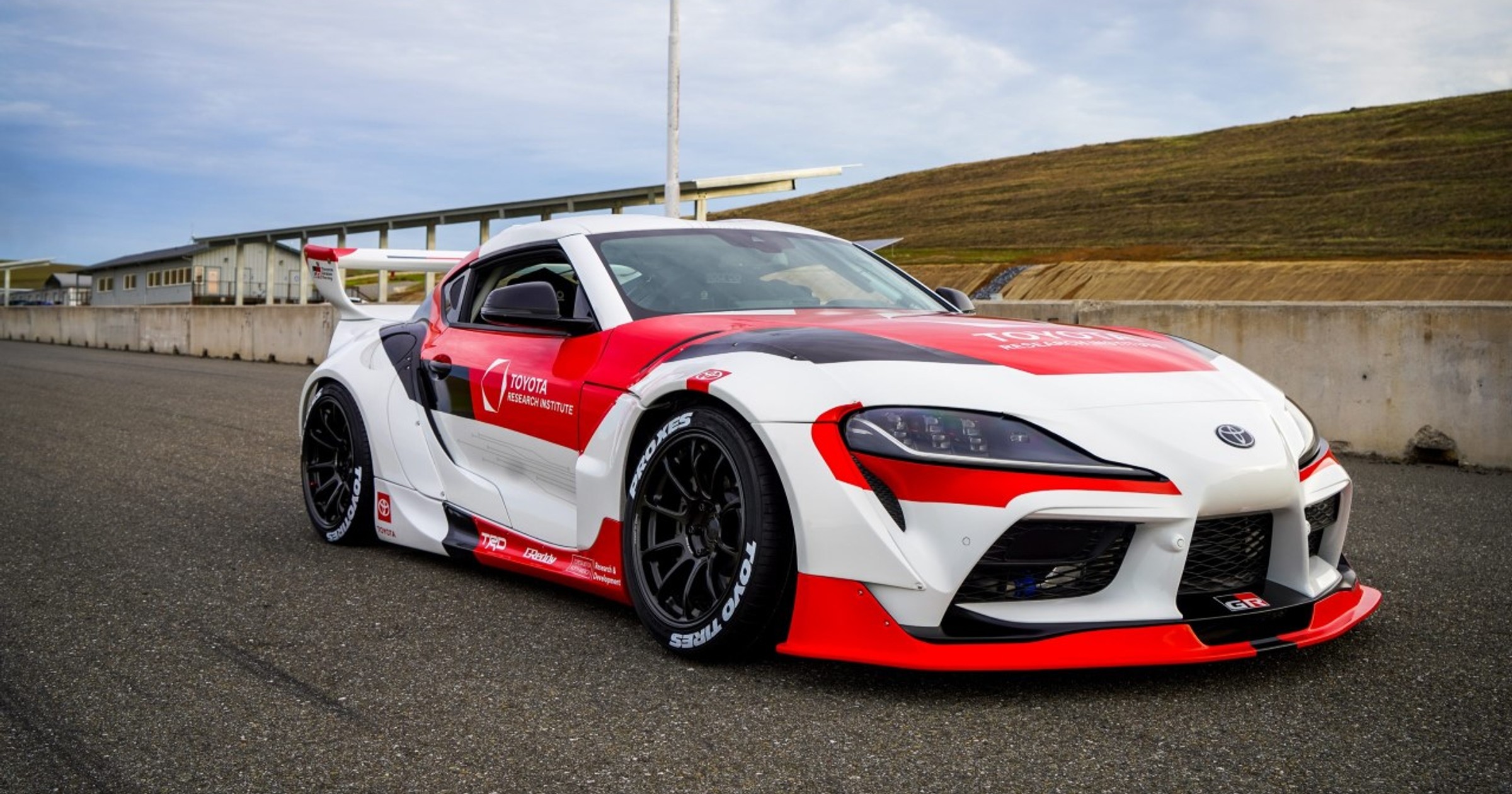 Autonomiczna Drift Toyota GR Supra 
