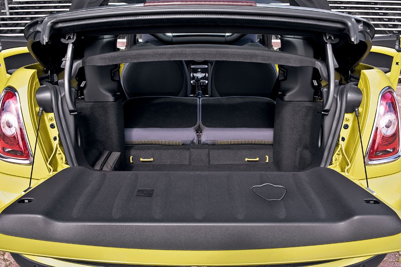 Mini Cabrio: pierwsze zdjęcia i informacje