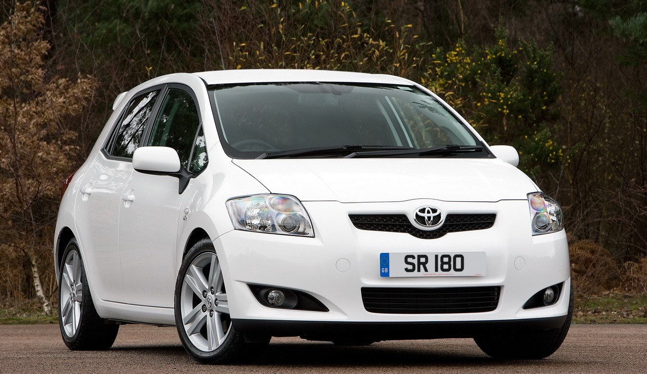 Toyota Auris - Hybryda pojawi się na rynku w 2010 roku