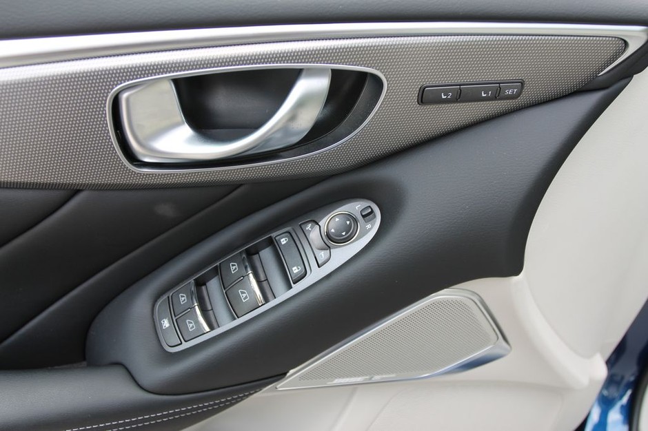 Infiniti Q50S 3.0t