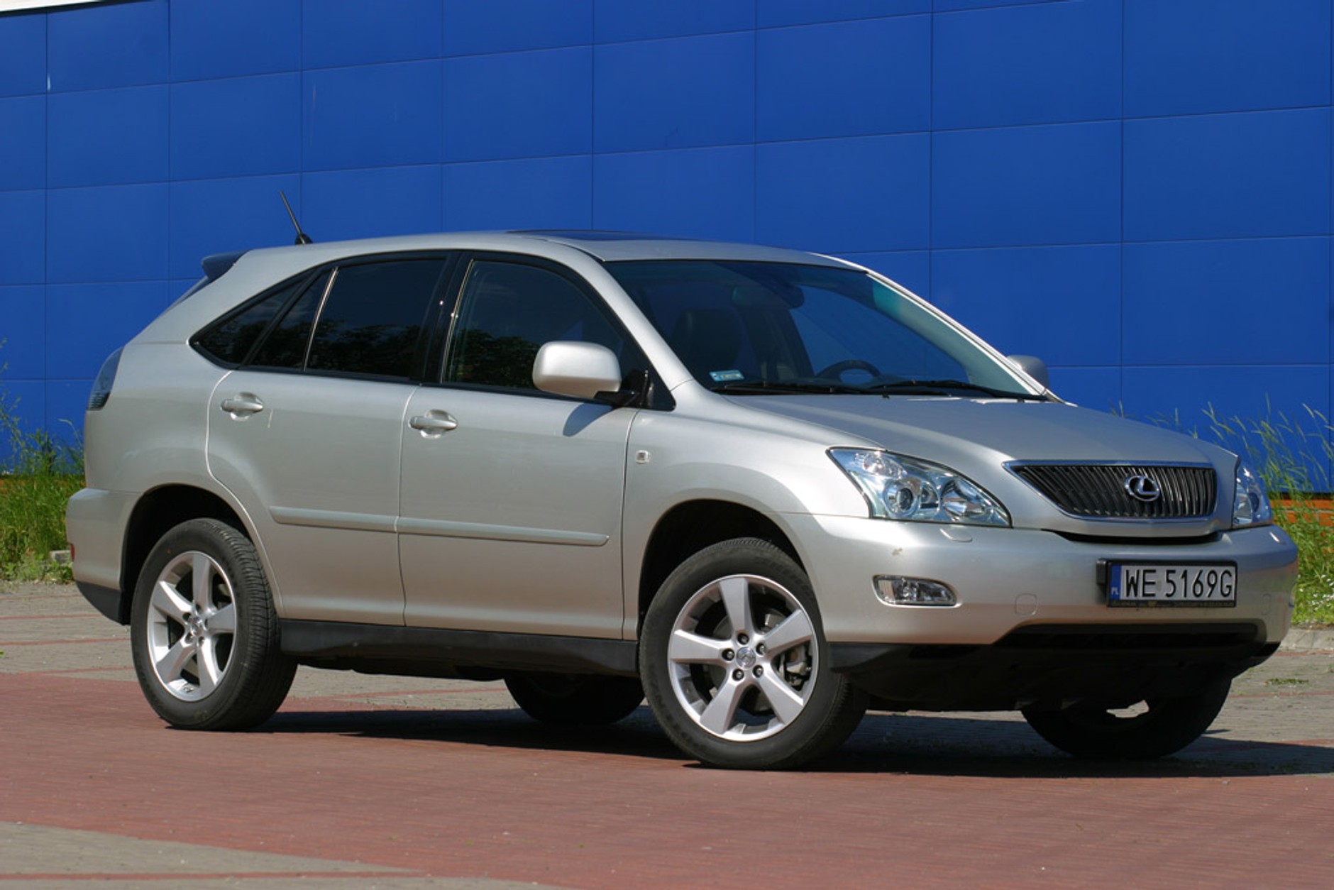 Używane SUV-y dla zamożnych: czy superauta to superwydatki