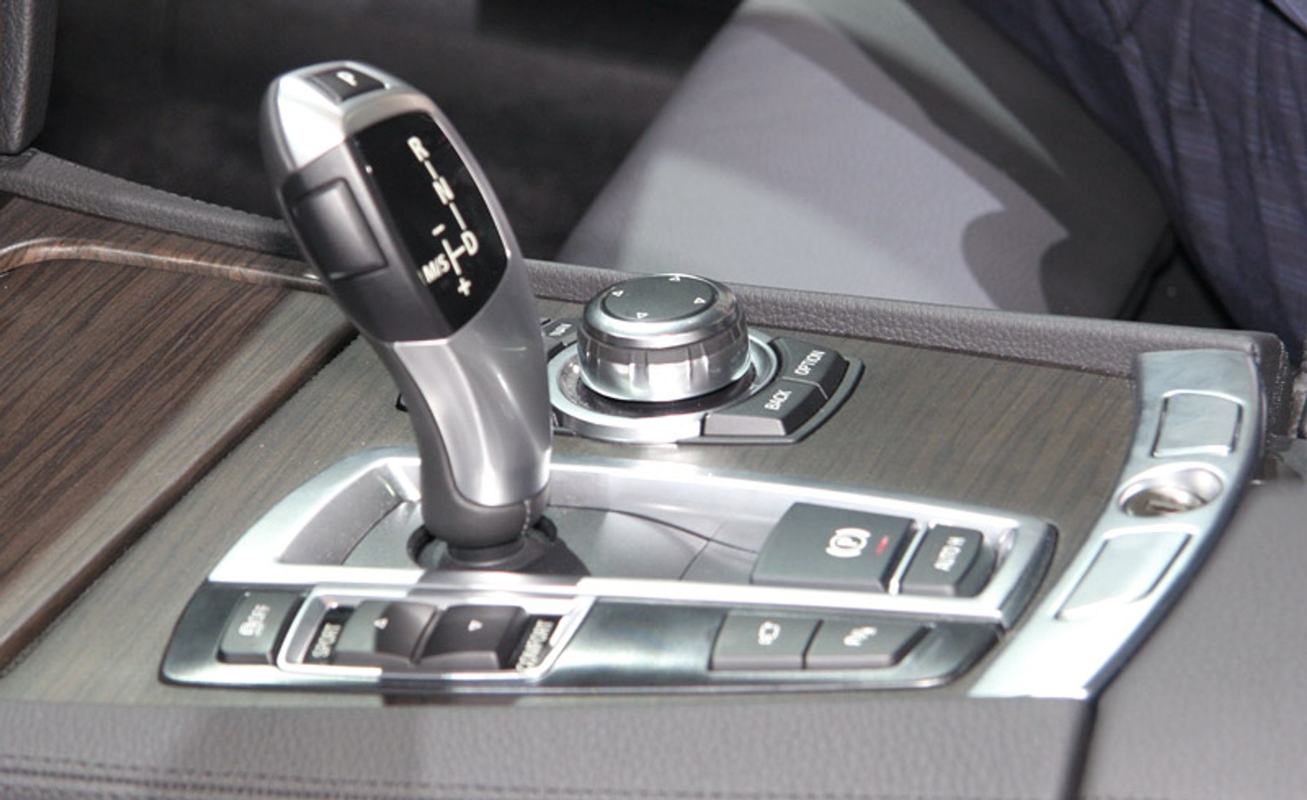 Paryż 2008: BMW serii 7 – pierwsze wrażenia