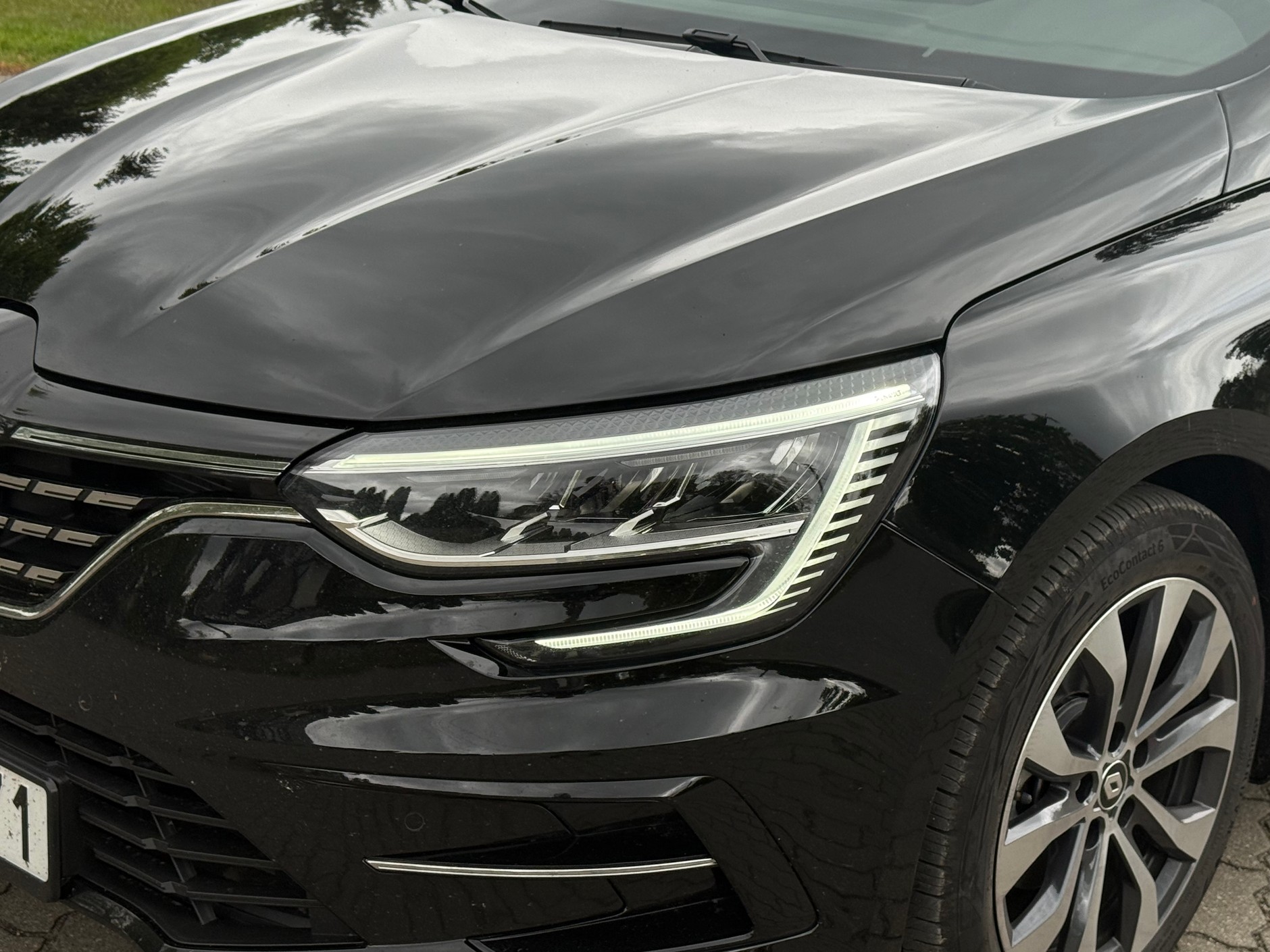 Renault Megane Grand Coupe Blue dCi 115 EDC