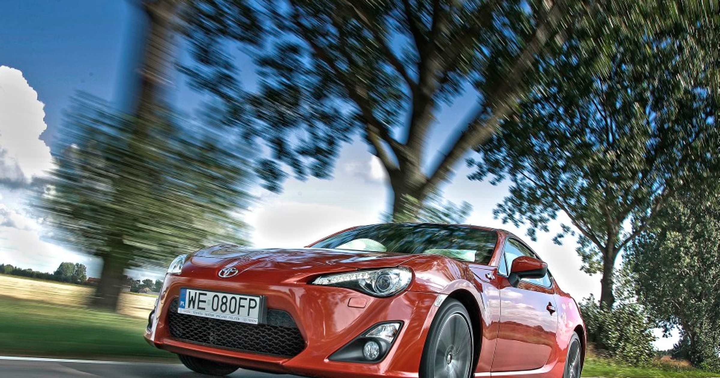 Toyota GT86 z akcesoriami TRD - wojownik dla twardzieli