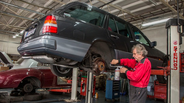 Jak zabezpieczyć auto przed korozją? Zrób to zanim przyjdzie zima