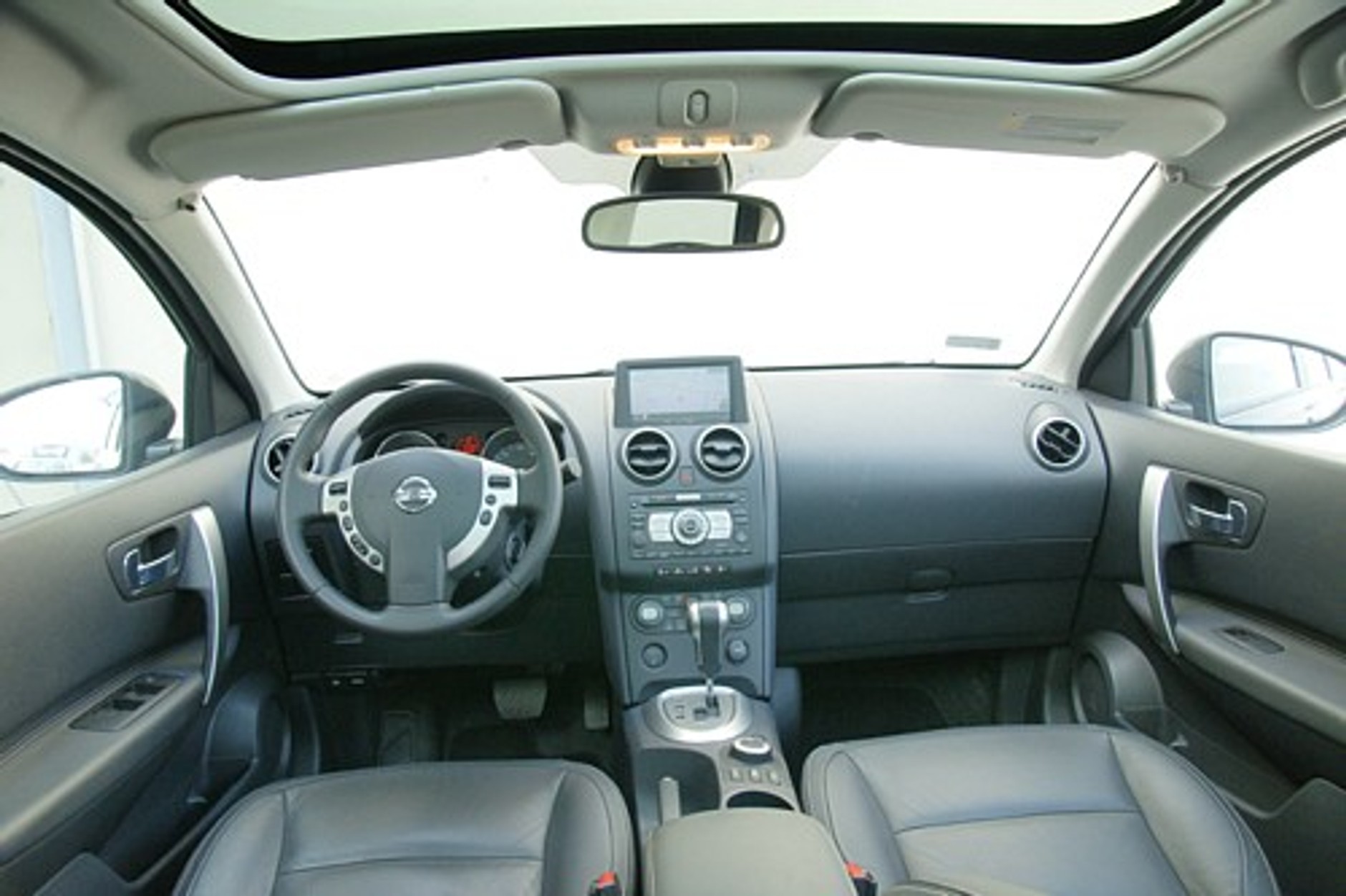 Nissan Qashqai +2 - Siedmiu w teren