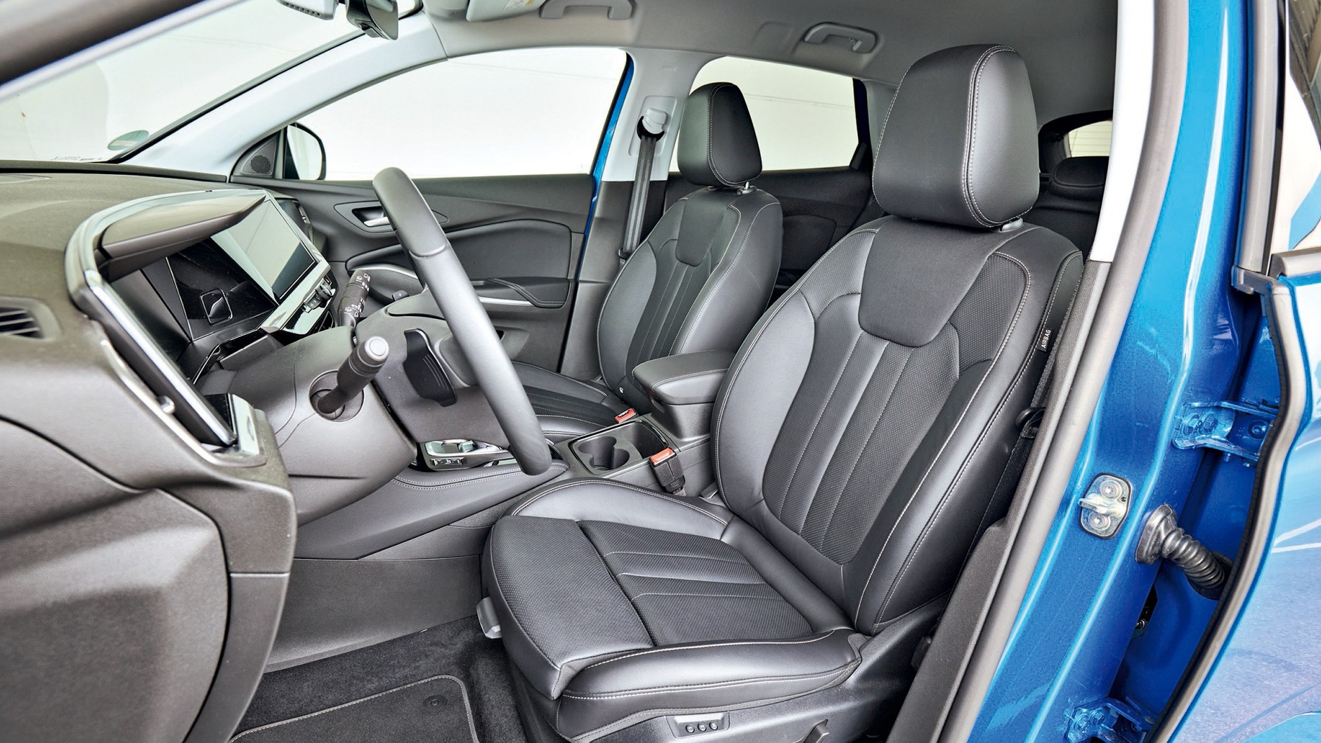 Kia Sportage plug-in kontra Opel Grandland plug-in