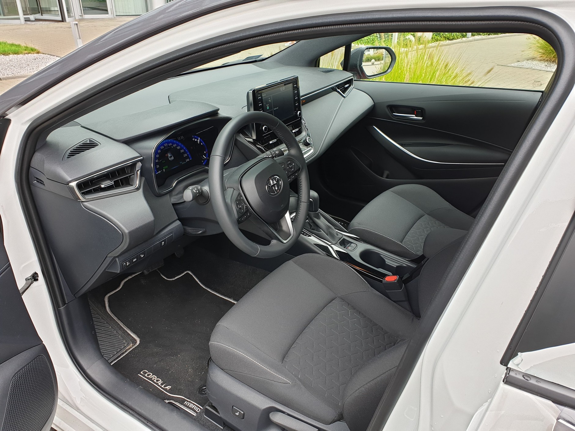 Toyota Corolla Hybrid z instalacją gazową STAG - marzenie taksówkarza?