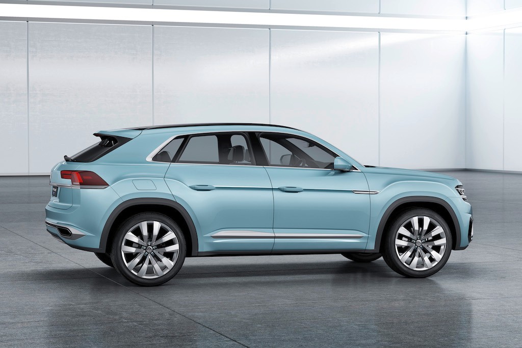 VW Cross Coupe GTE