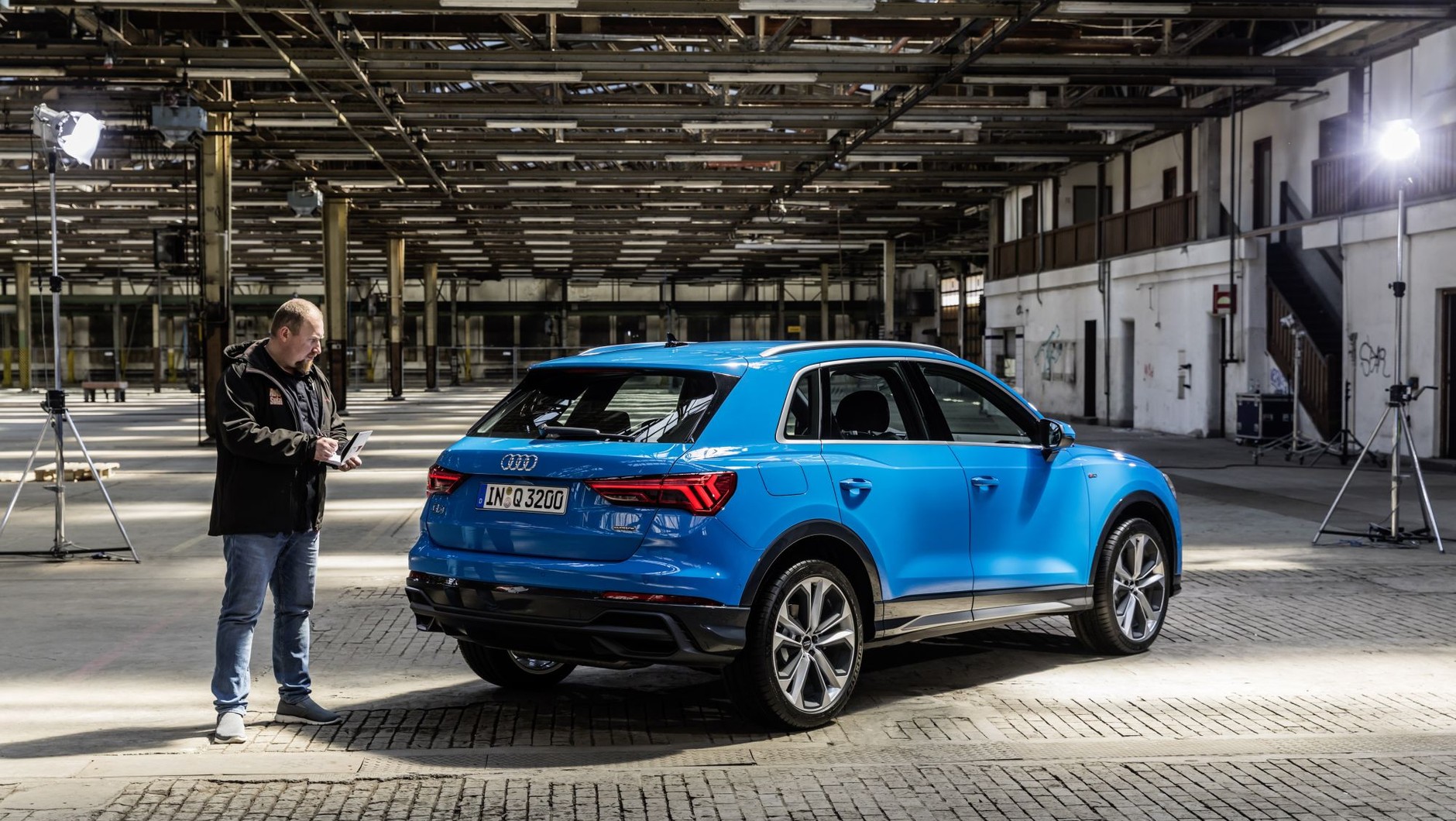 Audi Q3 urosło w porównaniu z poprzednikiem. Jest dłuższe prawie o 10 cm