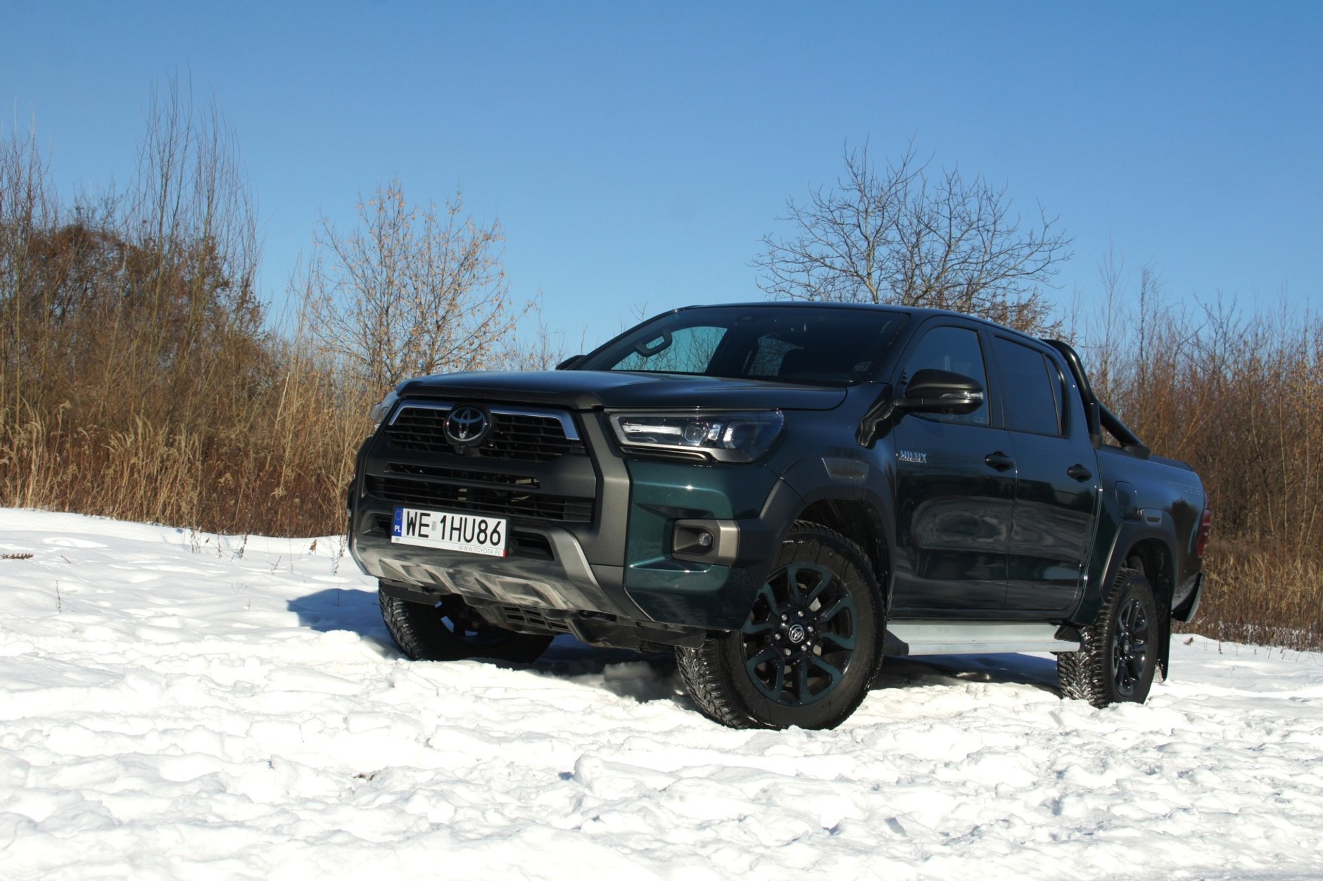 Toyota Hilux 2.8 D-4D MHEV Invincible