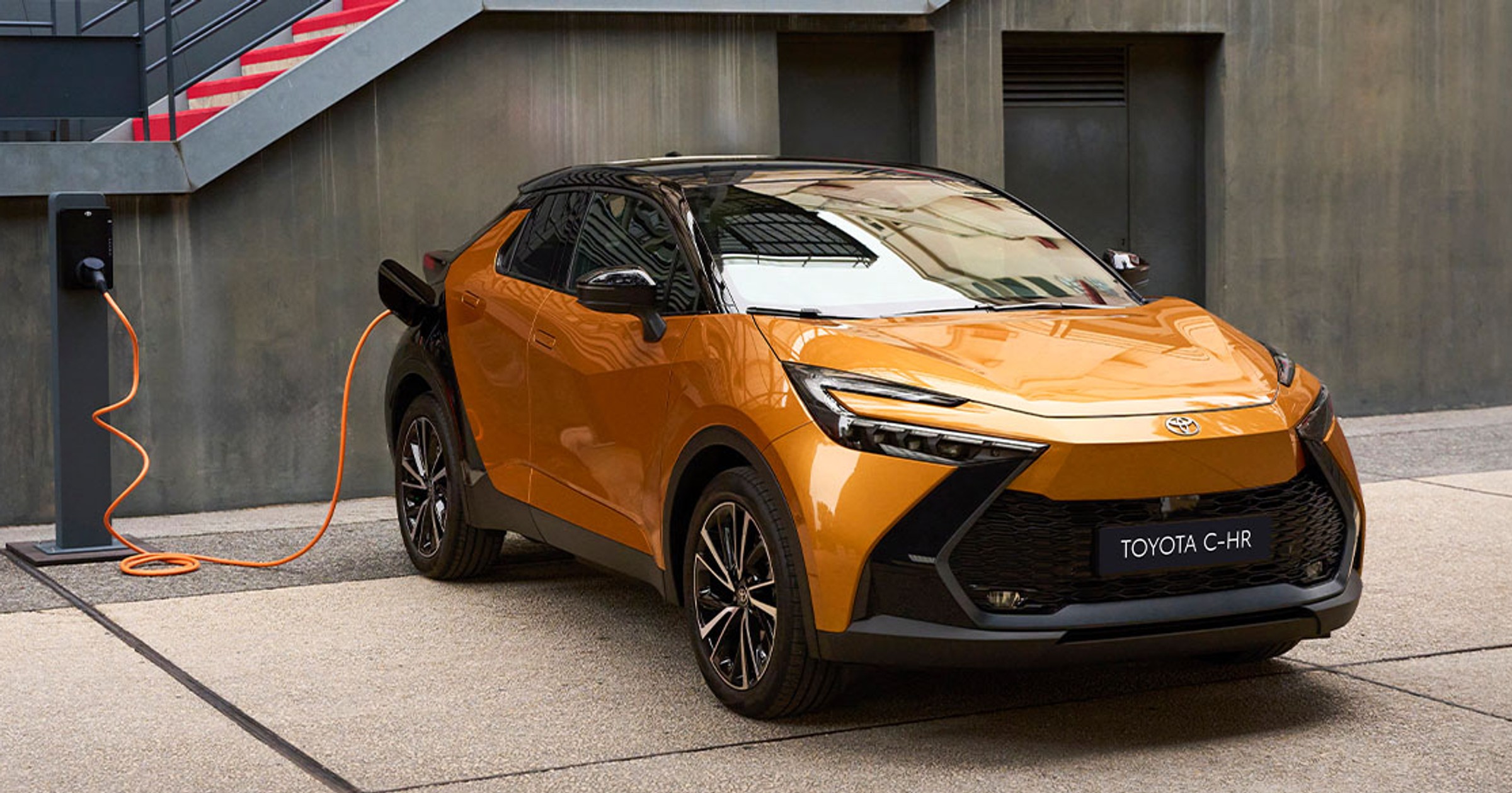 Toyota C-HR PHEV