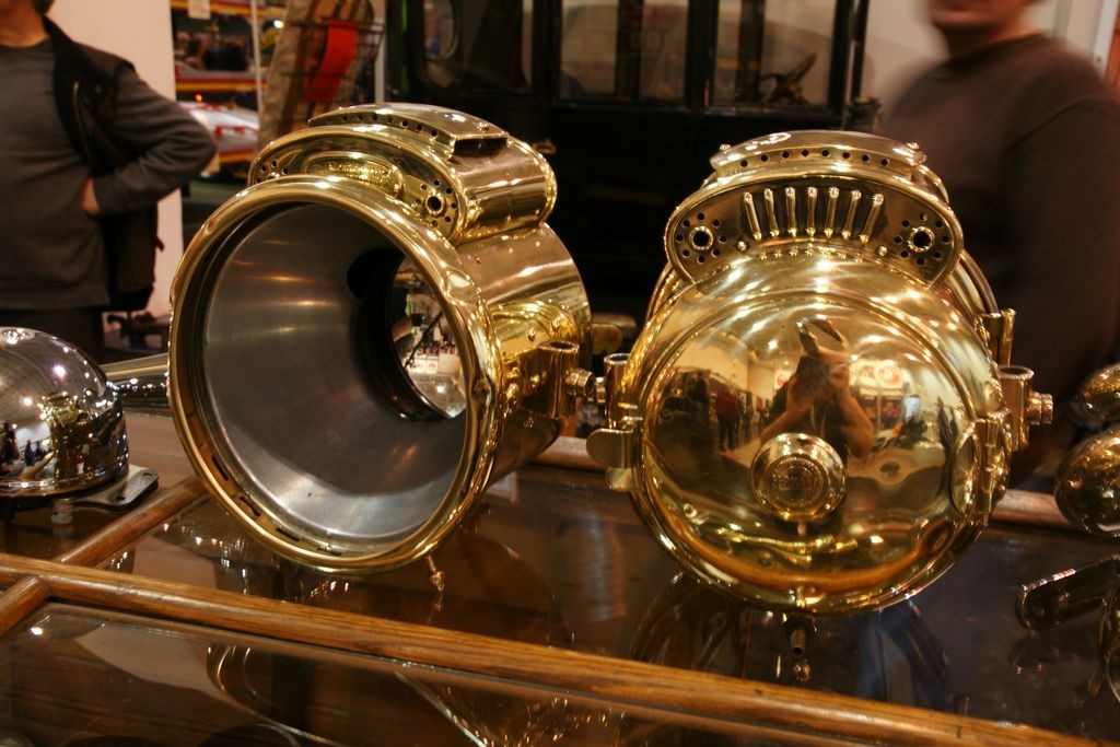 Techno Classica Essen 2010: targi rekordów - zaprzeczenie kryzysu w motoryzacji (galeria)