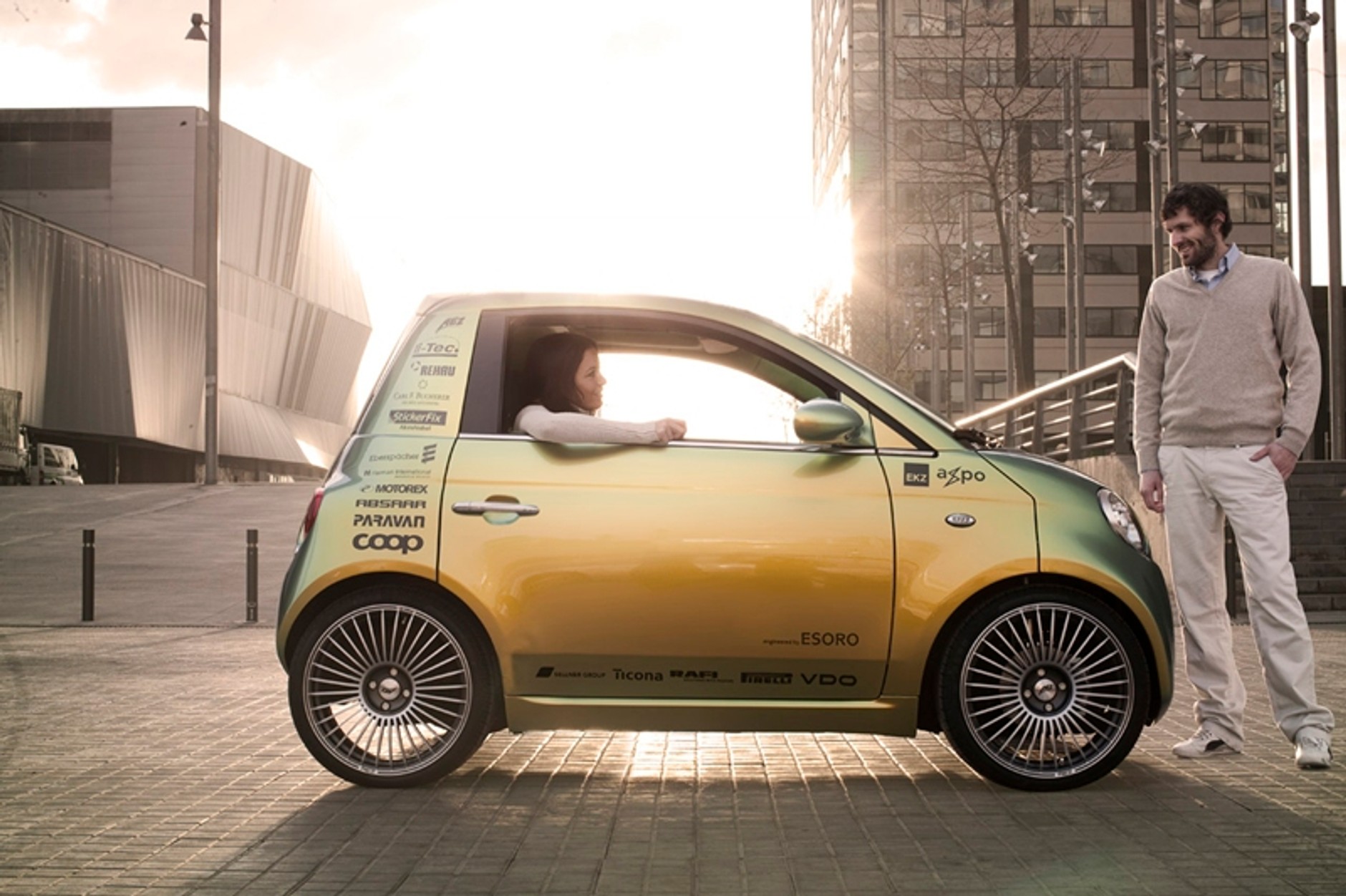 Rinspeed UC? – samochód do jazdy pociągiem