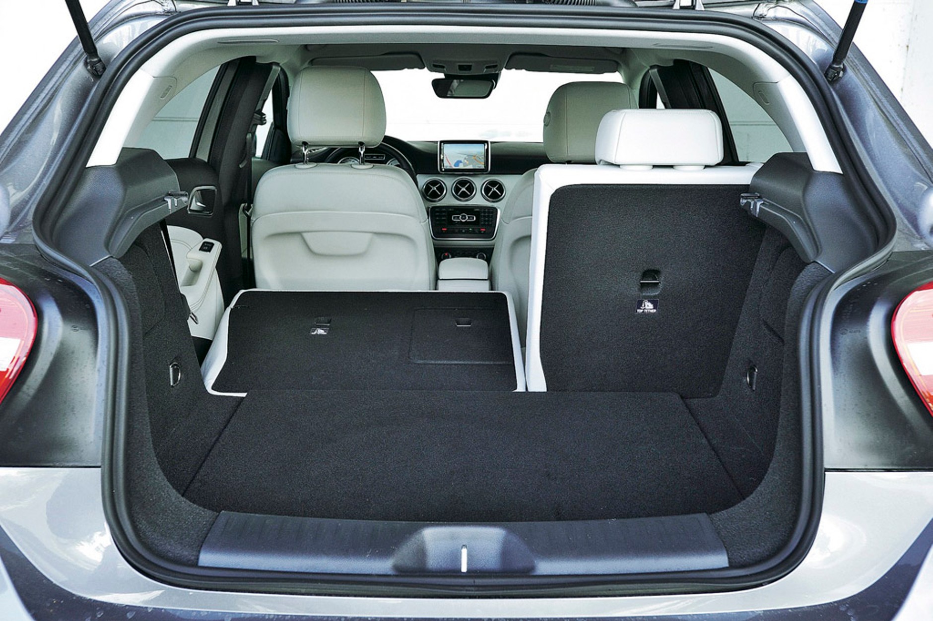 Audi A3 kontra BMW serii 1 i Mercedes klasy A: porównanie kompaktów klasy premium