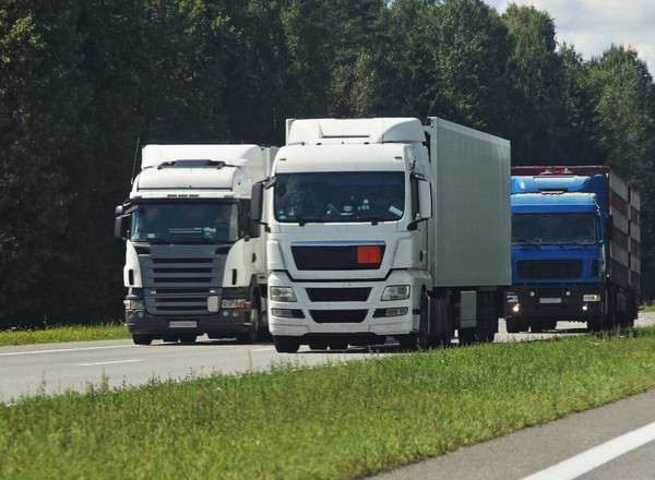 Polscy przewoźnicy byli karani przez ukraińskie służby. Odpowiedź Unii Europejskiej