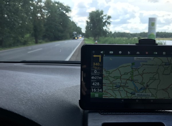 Test: Navitel T700 3G – wielka nawigacja za 420 zł