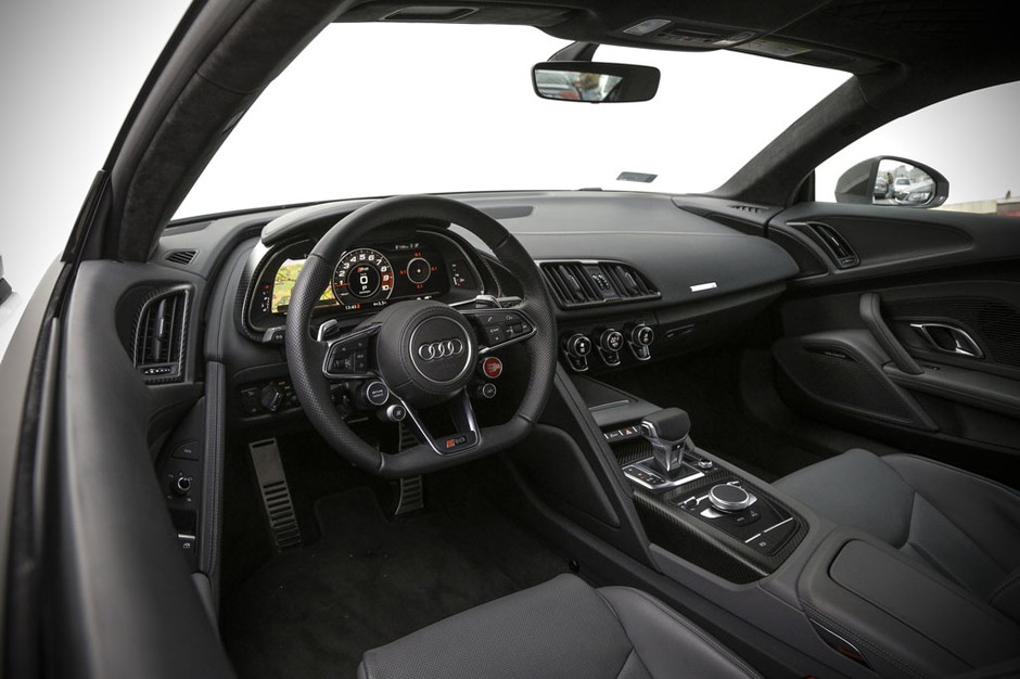 Audi R8 V10 Plus - potwór na co dzień