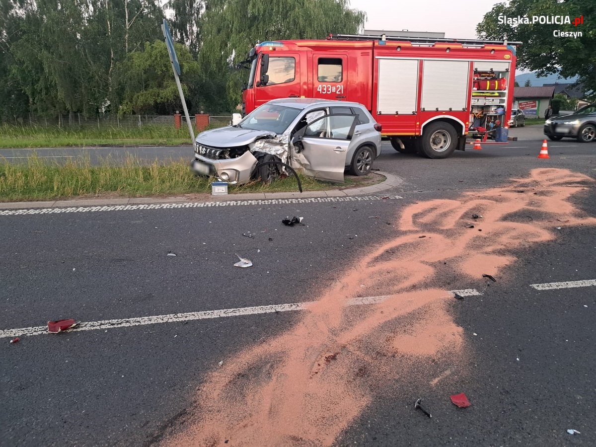 Obraz pochodzący z serwisu https://cieszyn.policja.gov.pl/ka6/informacje/wiadomosci/387564,Smiertelny-wypadek-z-udzialem-motocyklisty.html