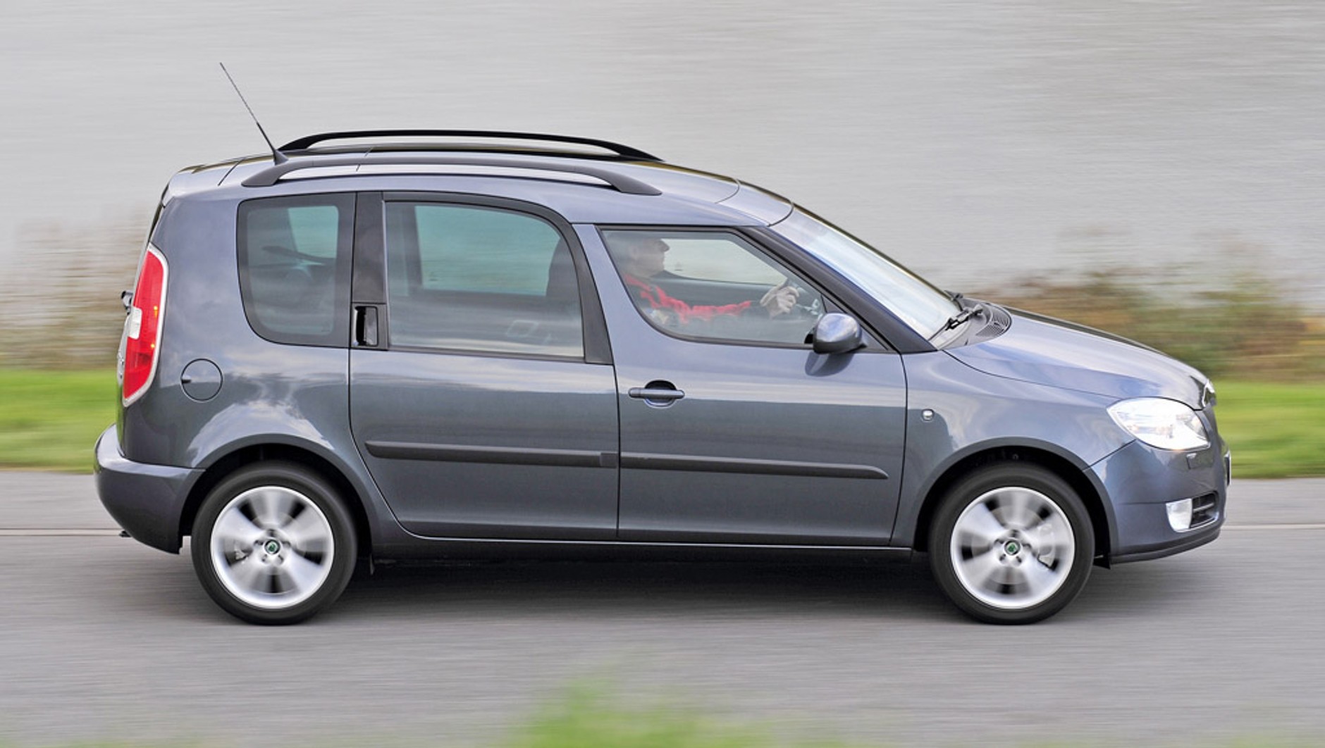 Poznaj samochody o najwyższej i najniższej mocy