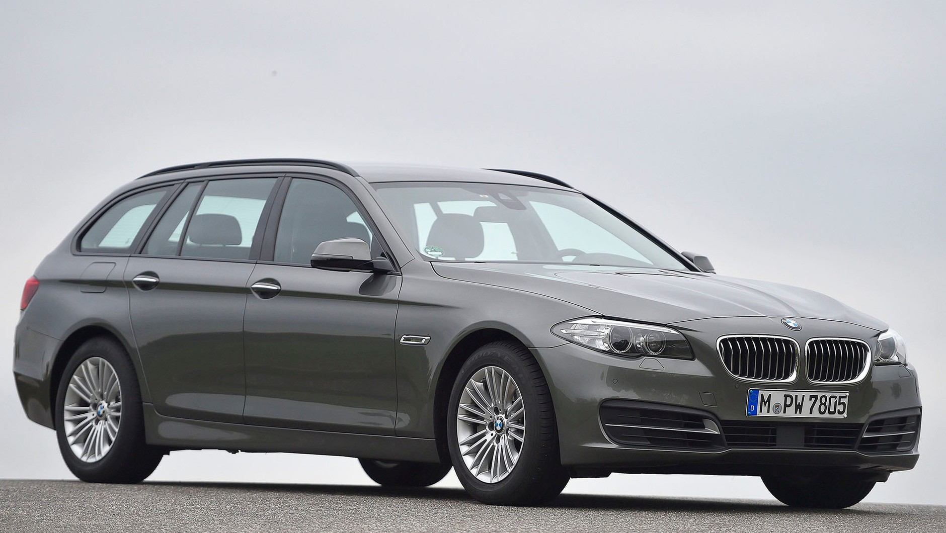 BMW F11