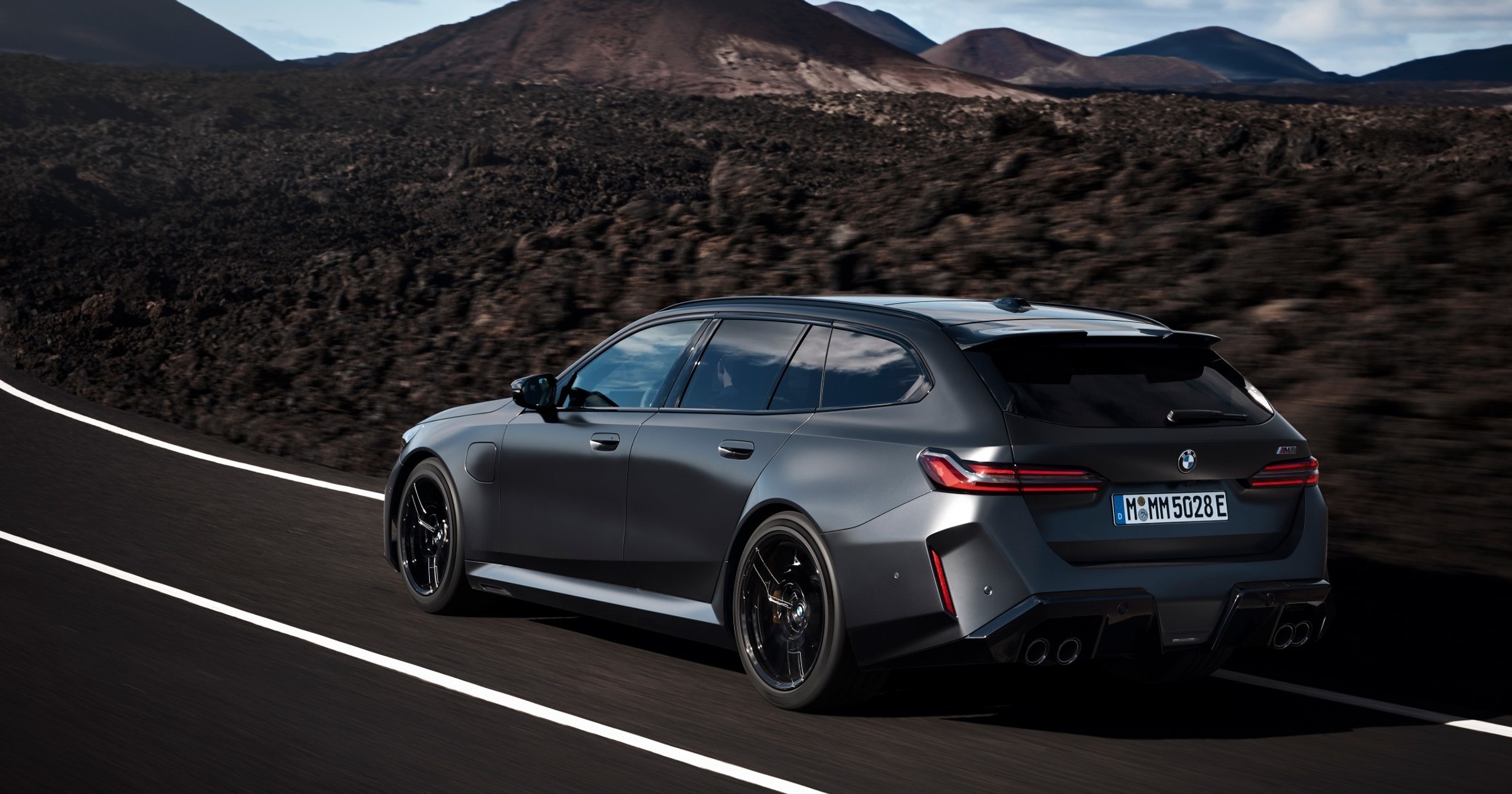 2025 BMW M5 Touring