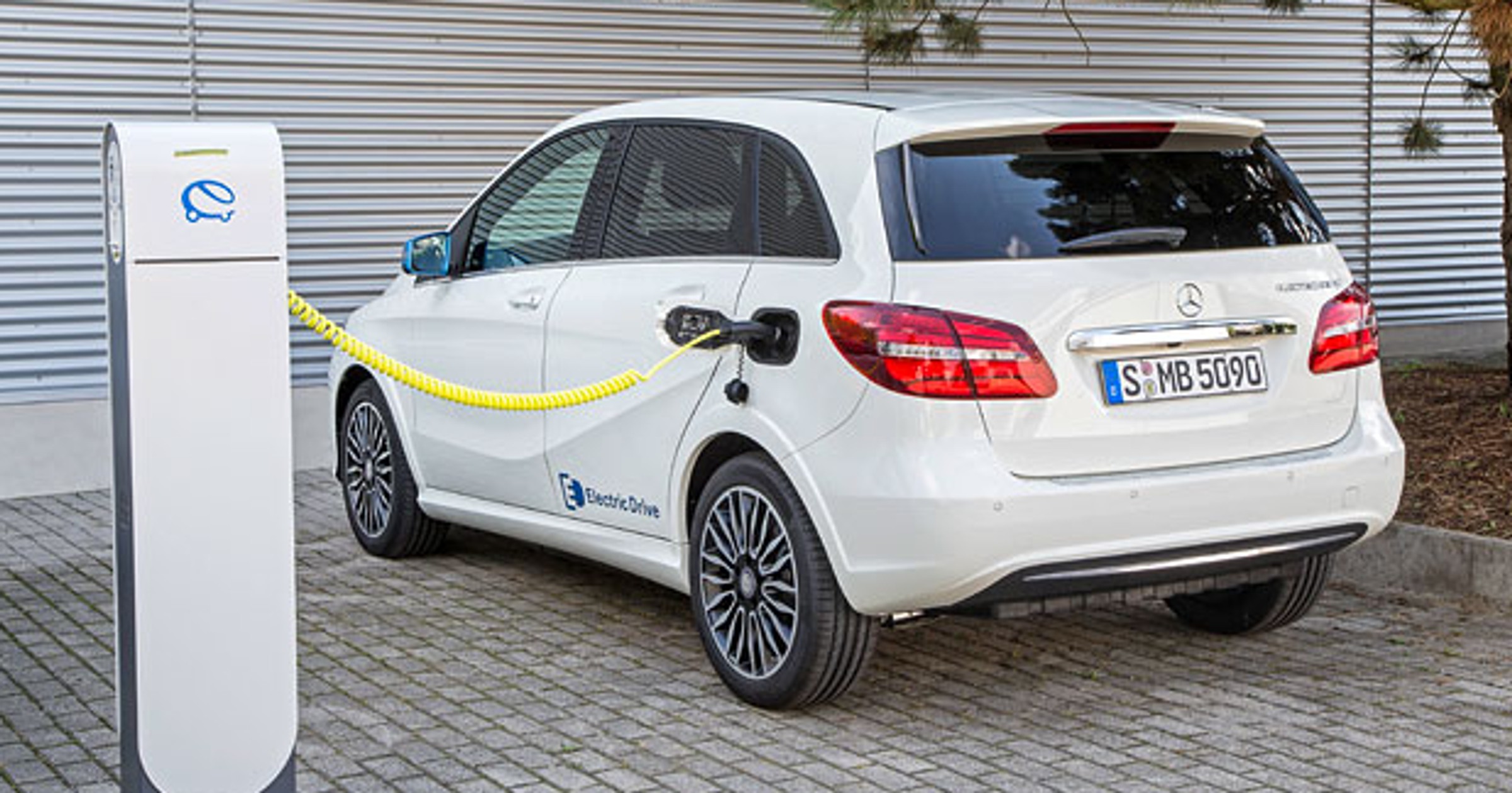 Mercedes planuje modele elektryczne