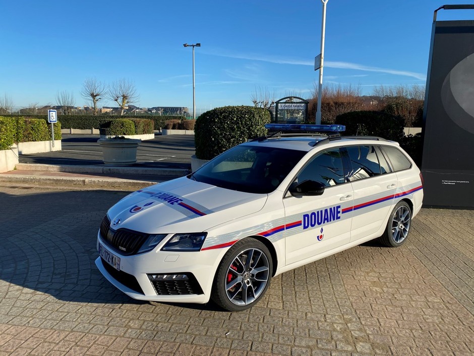Radiowozy Skoda - Francja