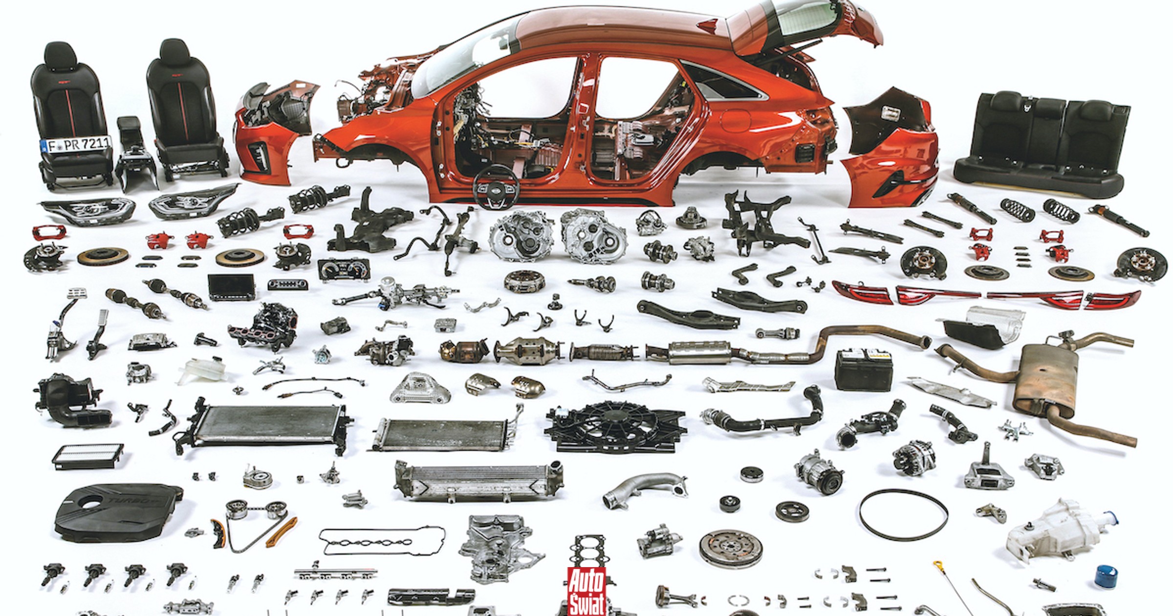 Rozkręciliśmy na części Kię z przebiegiem 100 tys. km. Podzieliła redakcję, ale ocena jest wysoka