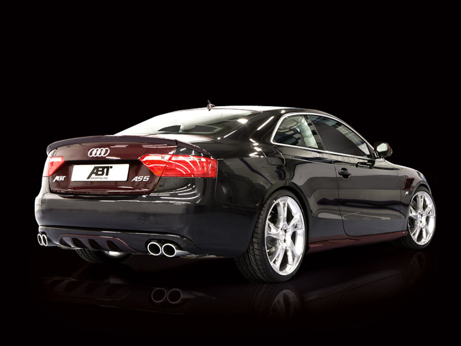 Essen Motor Show 2007: Audi AS4/AS5 – stuningowane rodzeństwo