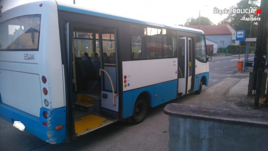 Pijany kierowca autobusu nie miał uprawnień