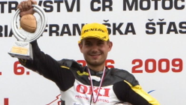 Wyścigi: niebezpieczny skok Szkopka - start w Moście niepewny