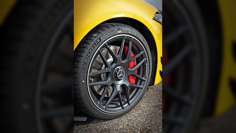 Mercedes-AMG A 45 S