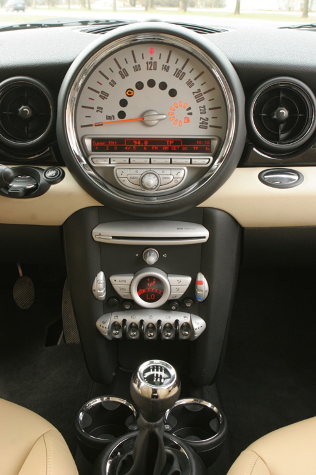 Mini Cooper 1.6 - Mini nadal kultowe