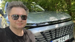 Jeździłem BAIC Beijingiem 7, dużym chińskim SUV-em największego udziałowca Mercedesa. Uważaj, bo może ci umknąć najciekawsze