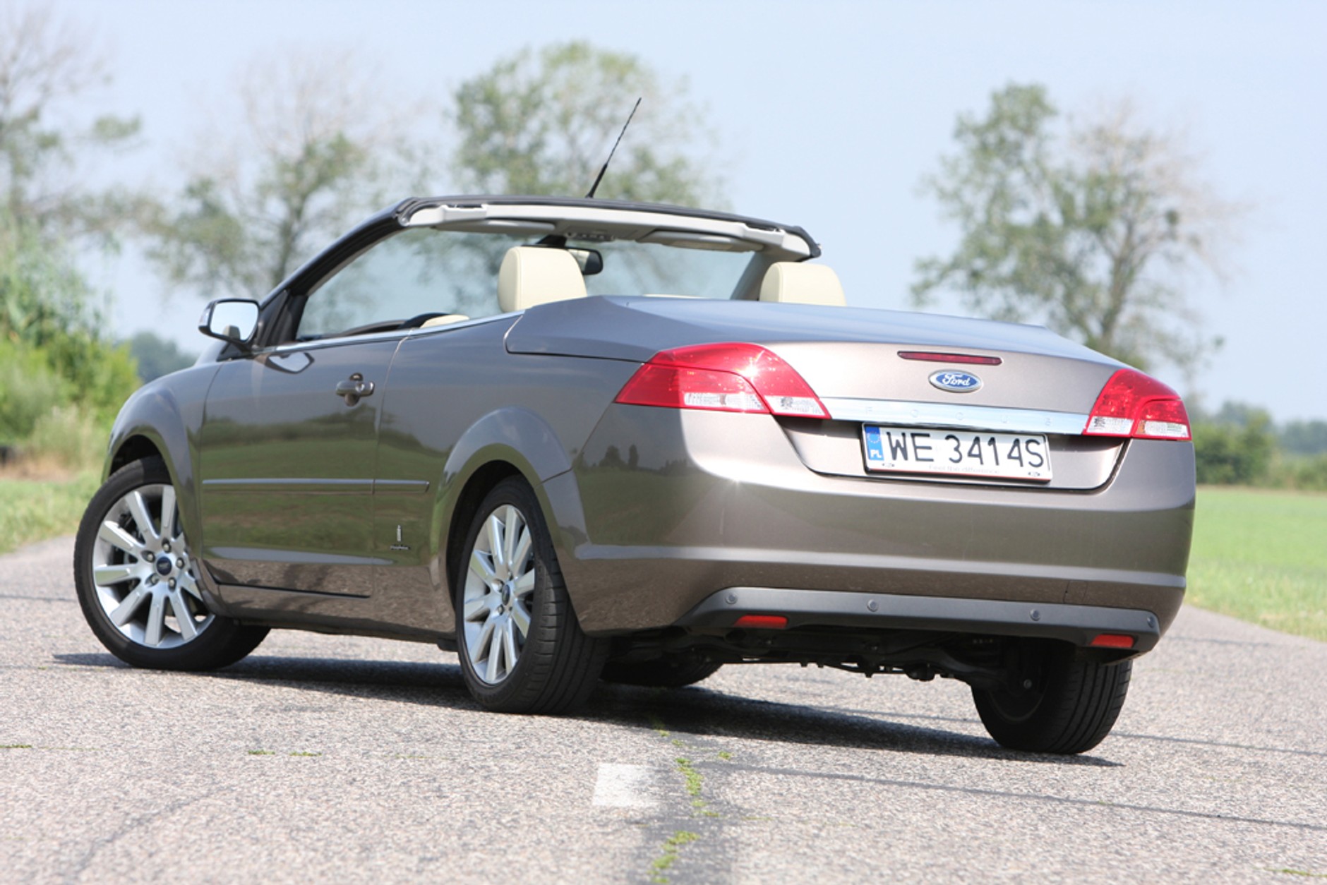 Ford Focus Coupe-Cabriolet - Włoski styl, niemiecka forma