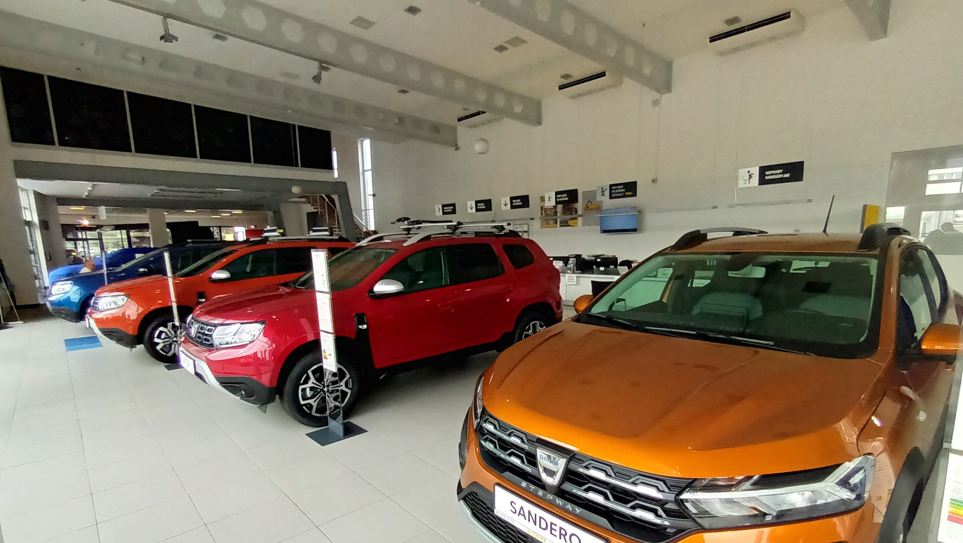 Dacia salon