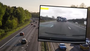 Laweta z nowymi Teslami przebiła barierkę na autostradzie. Kierowcy mogą mówić o szczęściu [WIDEO]