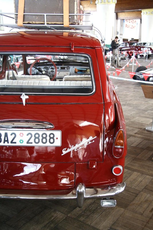 Škoda Octavia świętuje 50. urodziny